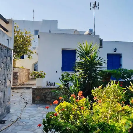 Limni No 1 In Peaceful Poseidonia *